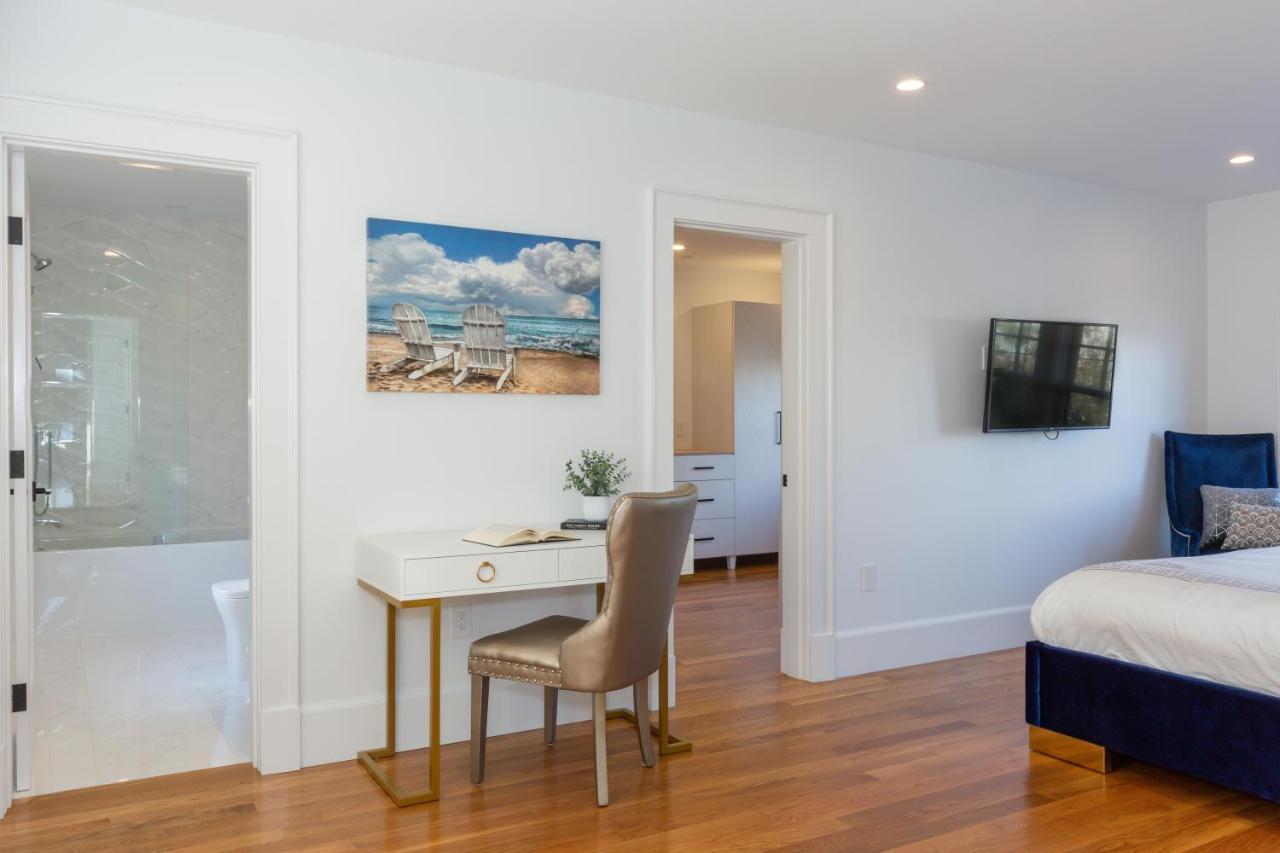 فيلا كوينسيفي Luxury Oceanfront Bayside Jewel المظهر الخارجي الصورة