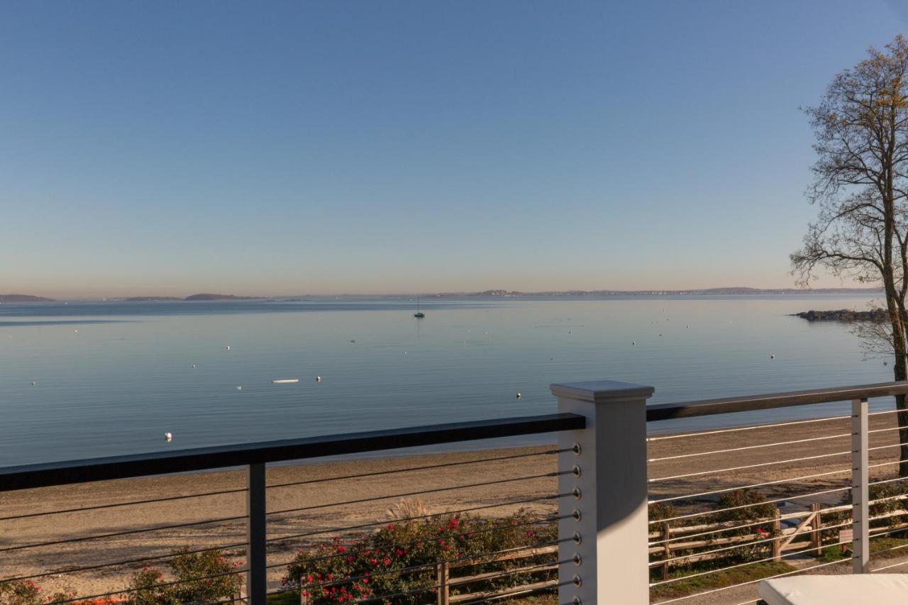 فيلا كوينسيفي Luxury Oceanfront Bayside Jewel المظهر الخارجي الصورة